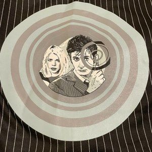 Loot Crate BBC Doctor Who Zip Hoodie Jacket XL David Tenant Rose Black White